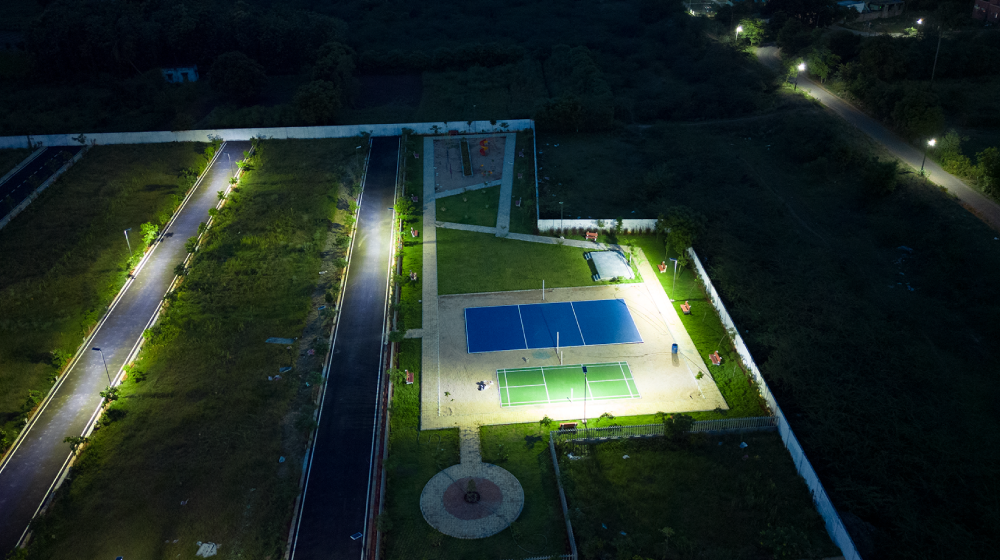 play-arena-night-view